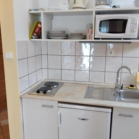 Ferienwohnung Heviz Erika Apartman Exterior foto